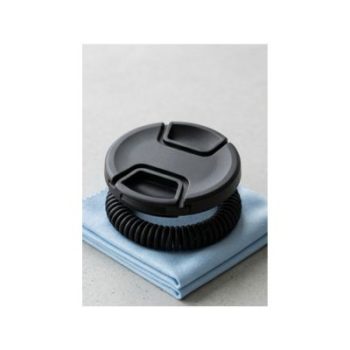 Canon 58mm Universal Snap-On Lens Cap for EF-S 18-55mm,55-250mm,75-300mm,55-250mm STM SLR Lens + Cap Keeper + Microfiber Cleaning Cloth